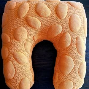 Nook Niche Organic Nursing Pillow